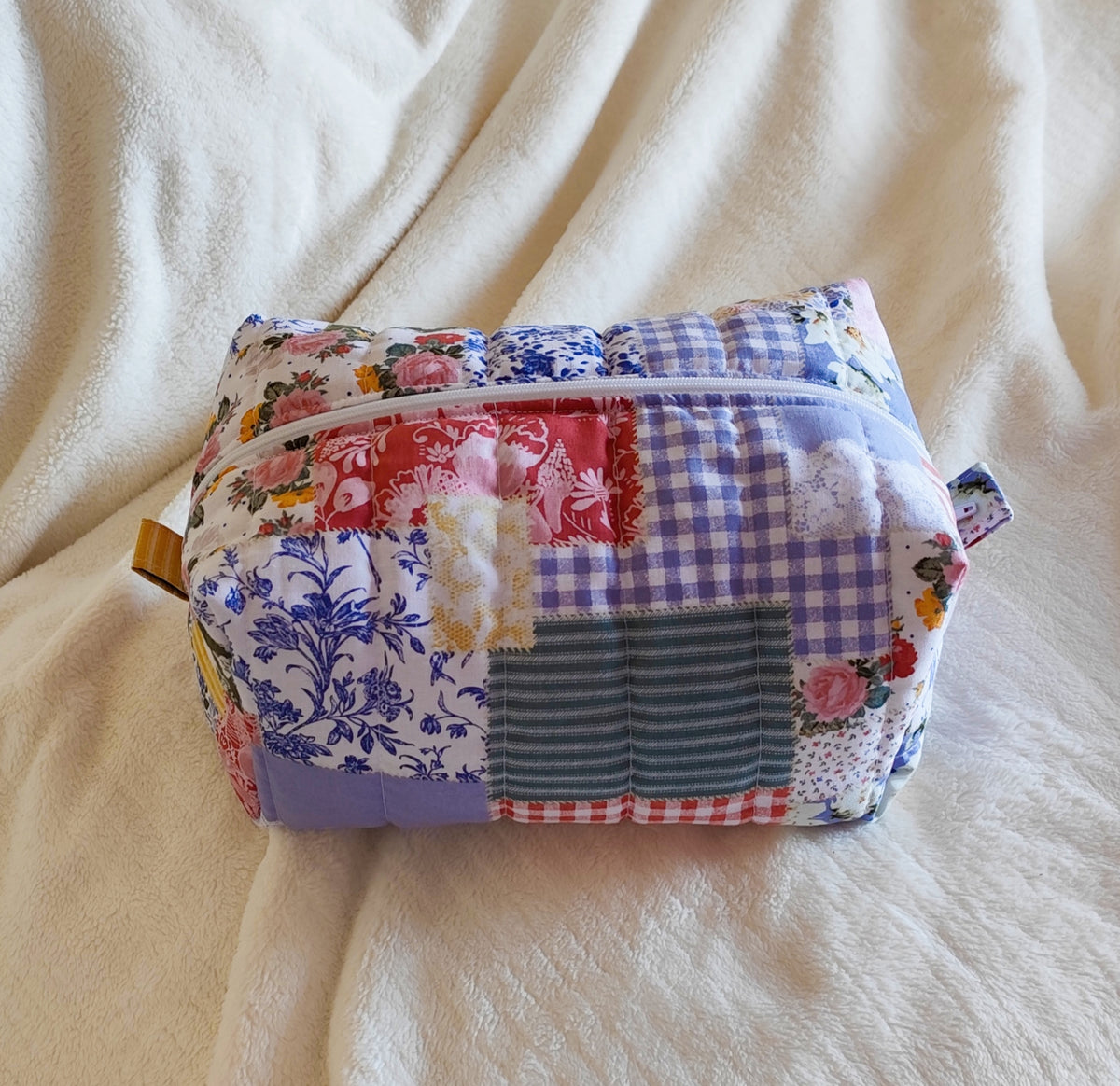 Handmade Quilted Makeup / Everyday Essentials Bag