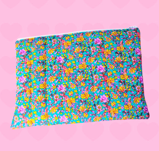 Laptop / Tablet Sleeve (fits up to 11" laptop/tablet)