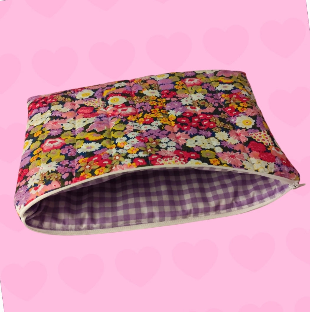 Laptop / Tablet Sleeve (fits up to 11" laptop/tablet)
