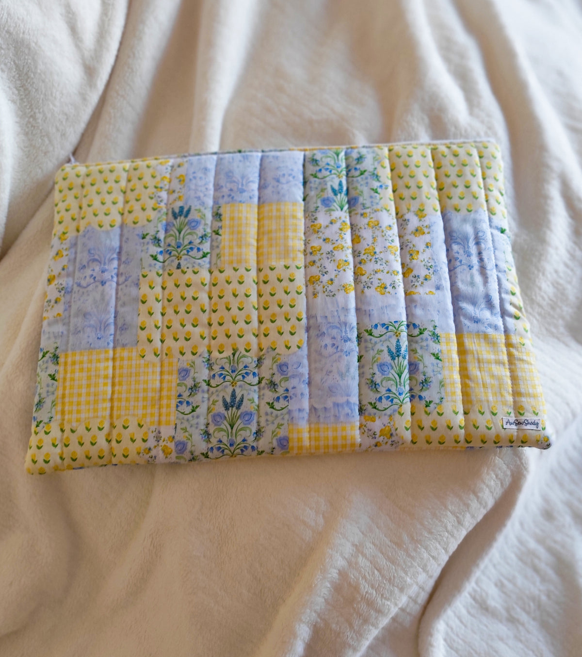15" Quilted Laptop Sleeve