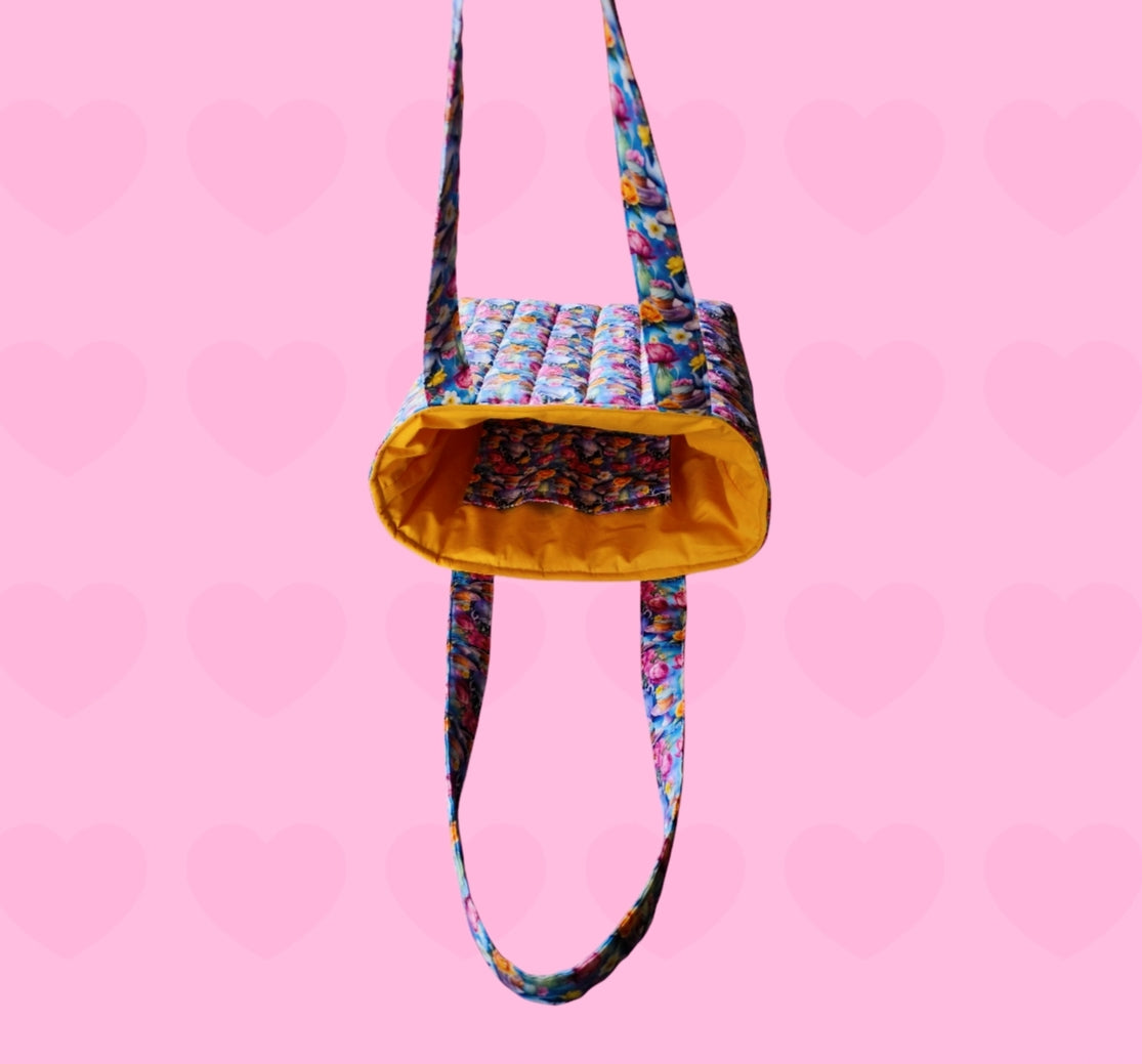 Tea & Roses Tote Bag