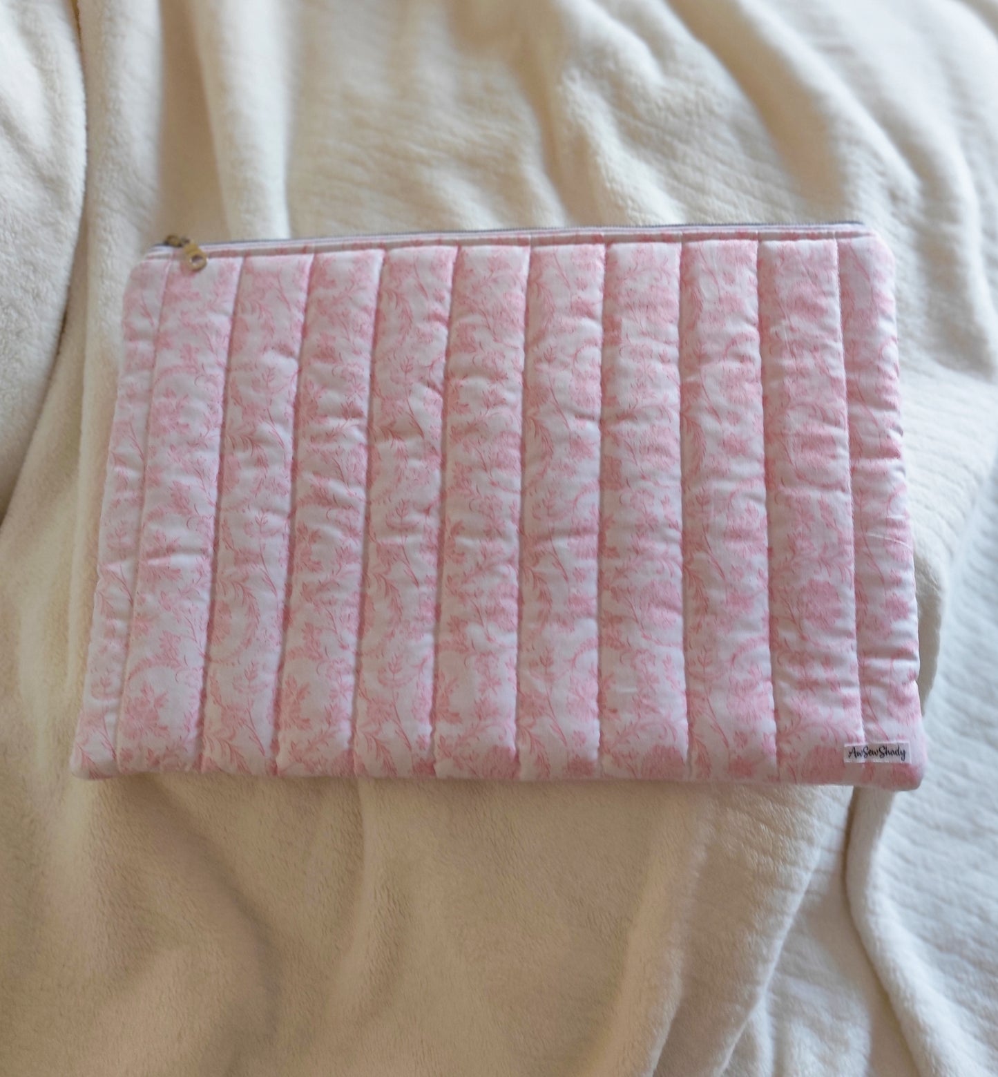 15" Quilted Laptop Sleeve