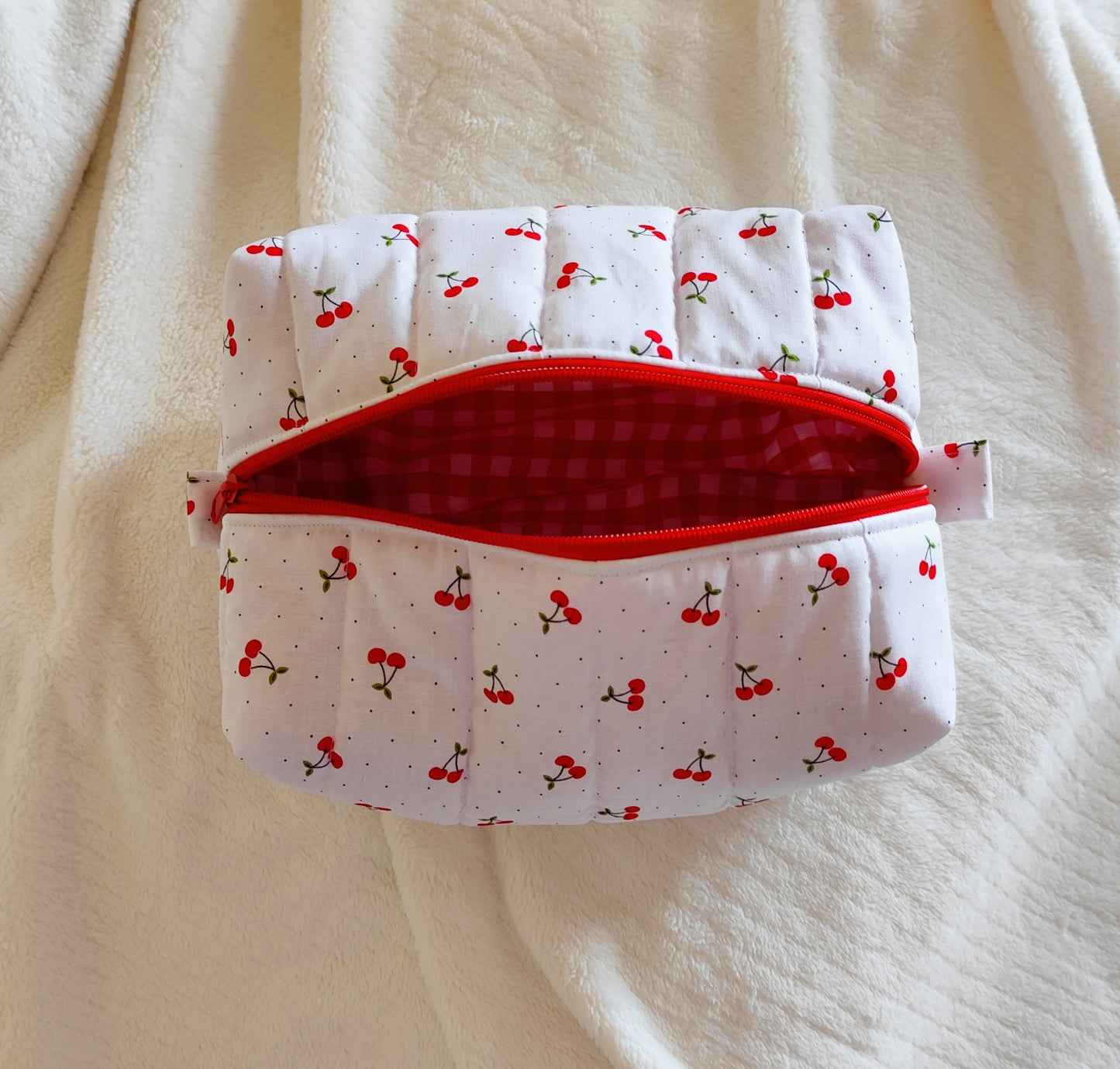 Handmade Quilted Makeup / Everyday Essentials Bag